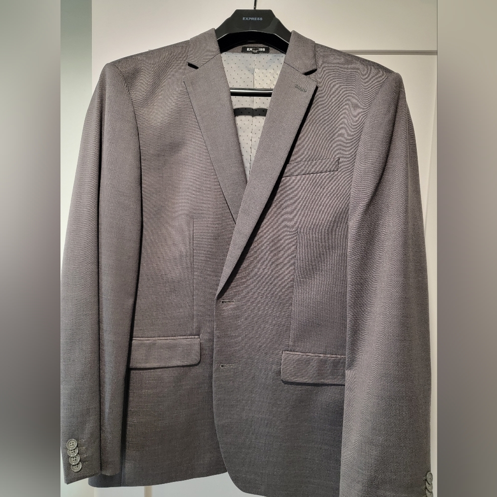 Express Suit Jacket: 41R